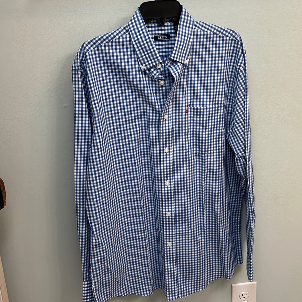 Blue dress shirt
